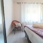 شقة Debora Sa Privatnim Bazenom