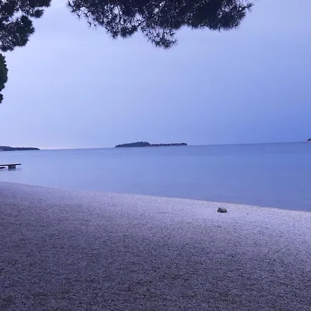 Debora Sa Privatnim Bazenom Apartament Pula