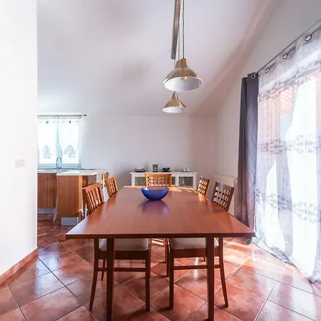 Apartament Debora Sa Privatnim Bazenom *