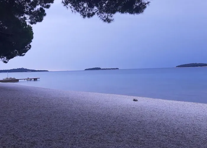 Debora Sa Privatnim Bazenom Appartement Pula