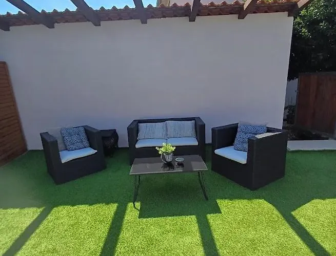 Appartement Debora Sa Privatnim Bazenom *